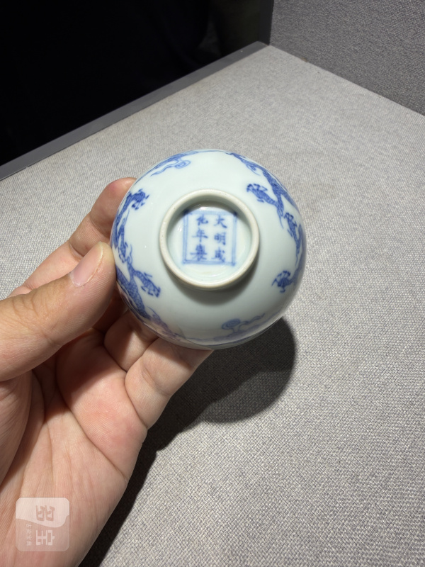 清雍正 成窑青花云龙纹杯一对 - 图9